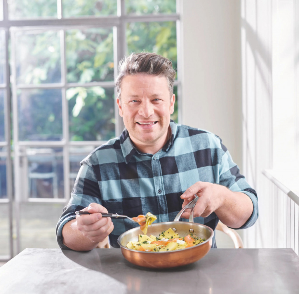 famous restaurant owners - jamie oliver example