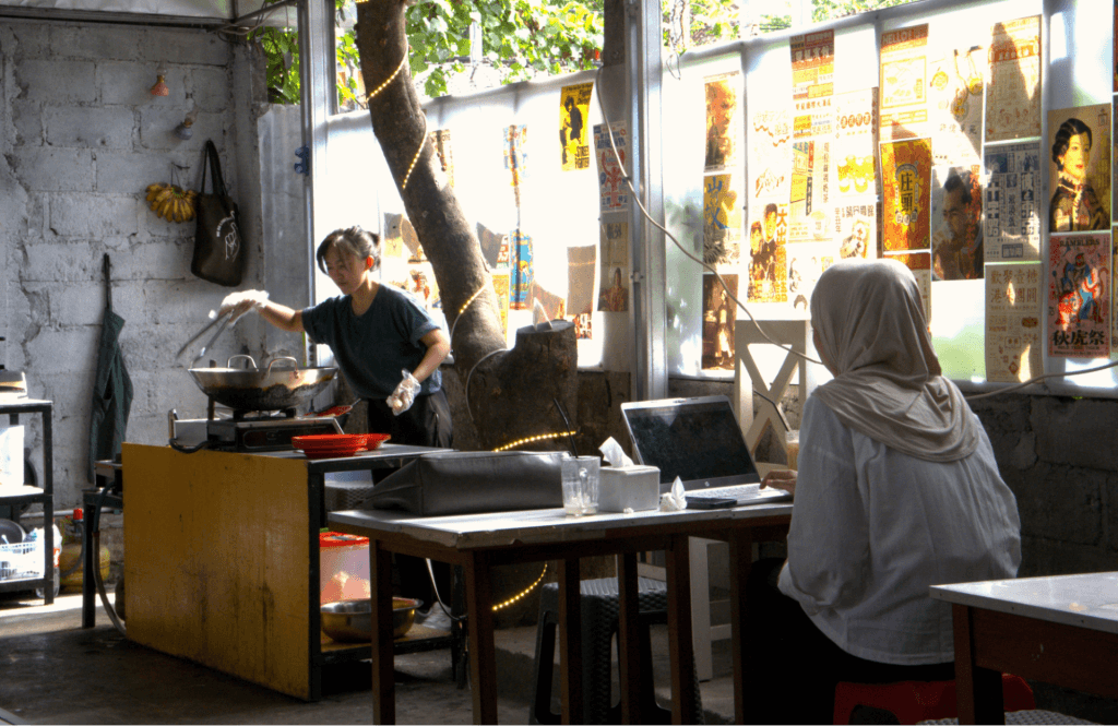 restaurant training example photo workplace safety