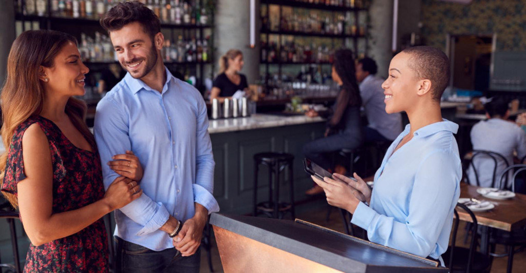 speed of service - greeting guests in a restaurant